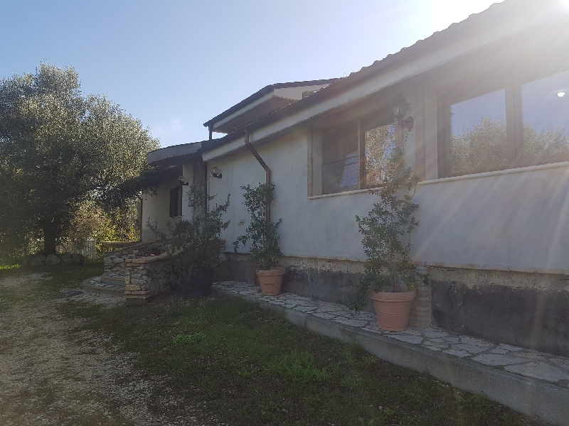 Villa Affiancata - Schiera PALOMBARA SABINA vendita  Cretone Strada del Laghetto,44 GFS CASE DI GABRIELE GRIECO