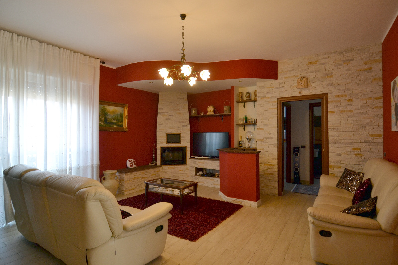  borgo-san-giovanni vendita quart:  studio-fanfulla-s.n.c.