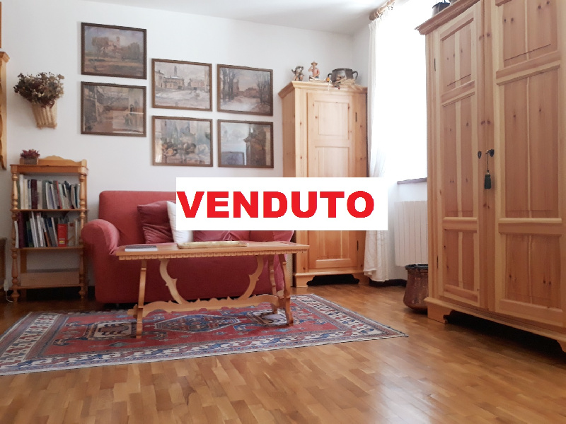  ossana vendita quart:  agenzia immobiliare peio sas