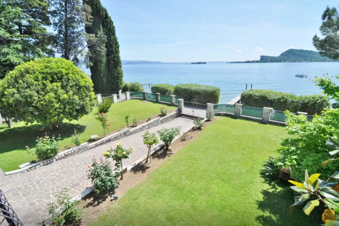 Villa SAN FELICE DEL BENACO affitto   Via Porto San Felice, IMMOBILIARE ZANAGLIO di Zanaglio Enzo