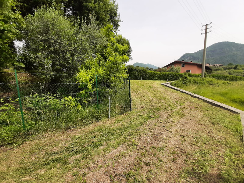 Terreno agricolo in vendita a Volciano, Roè Volciano (BS)