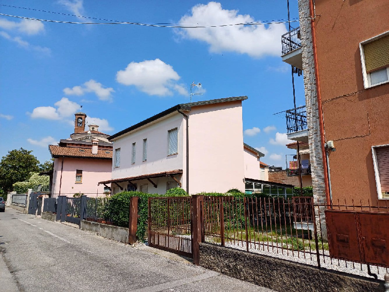 Villa in vendita a Brescia (BS)